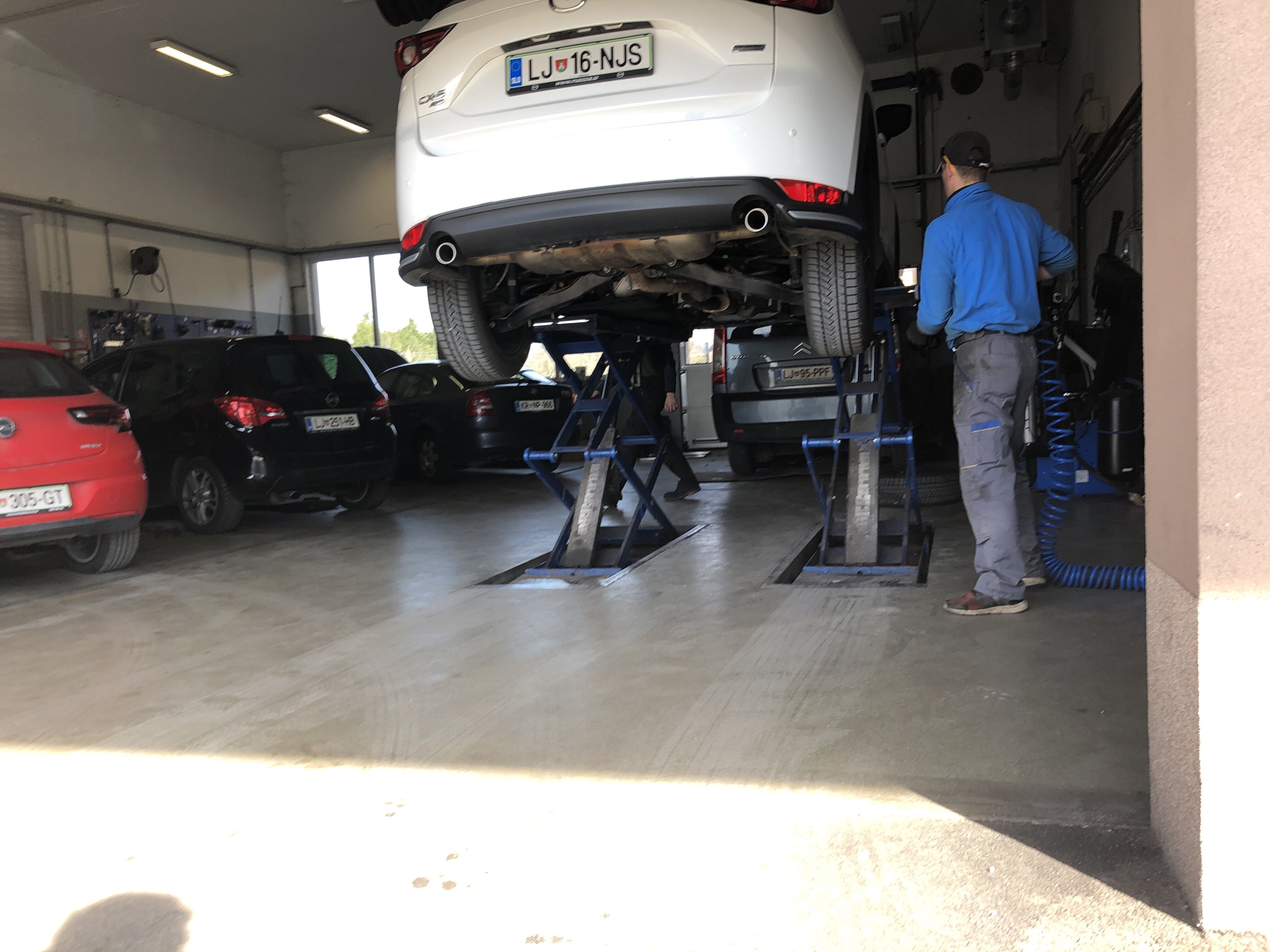 Konec obvezne uporabe zimske opreme