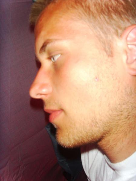 post-798-1216739220_thumb.jpg